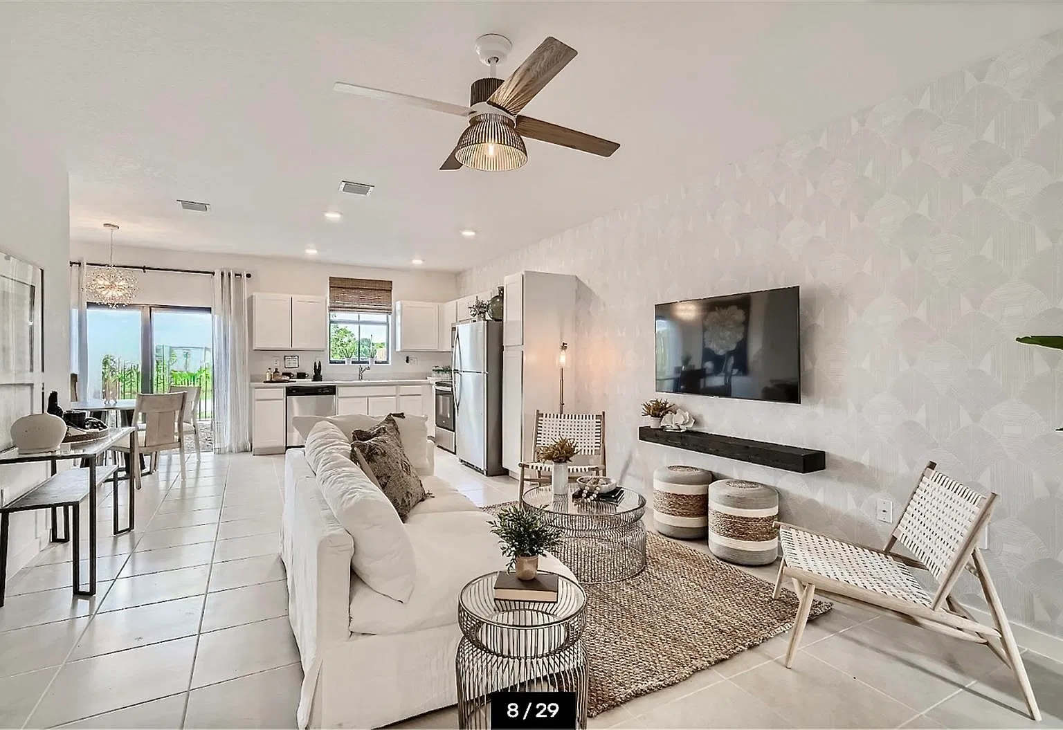 3 bed, 3.5 bath, $2,850 — Photo 4