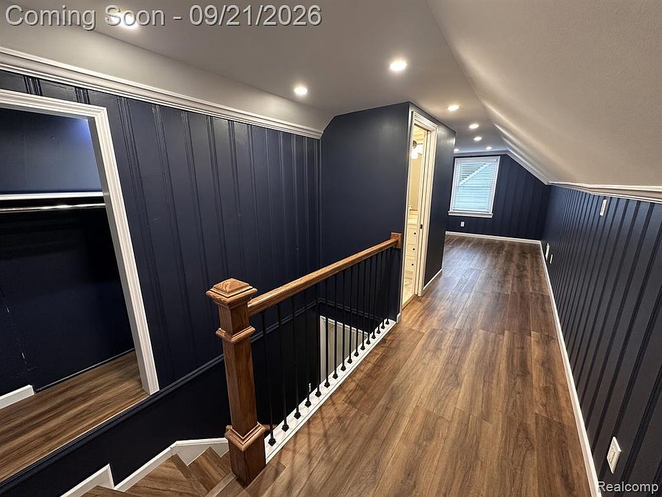 914 Bauman Ave, photo 13