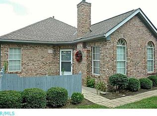 3748 Falls Circle Dr, Hilliard, OH 43026