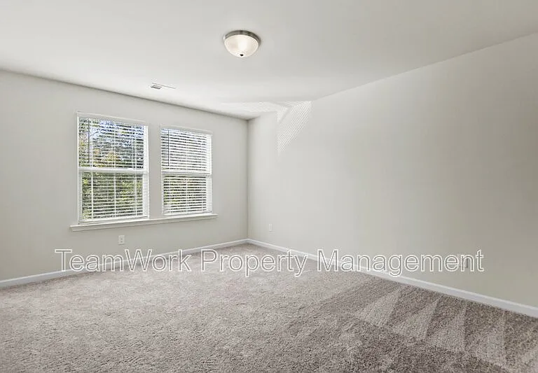 9413 Sun Fountain Dr — Photo 13