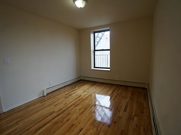 5th image of 200-206 Marcy Pl #6J