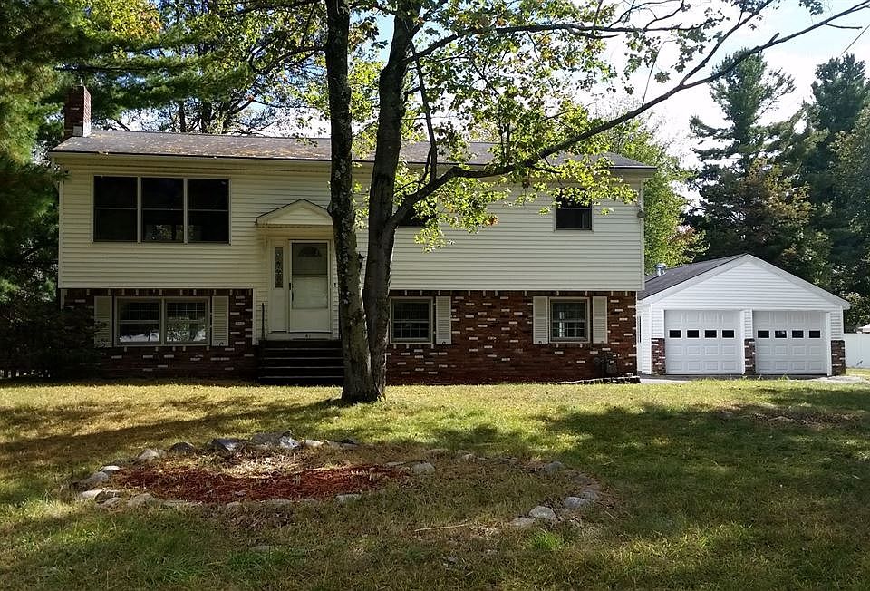 1st image of 41 Parkwood Dr
