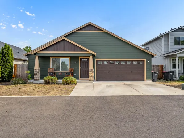 3122 Gold Mine Ave, White City, OR 97503