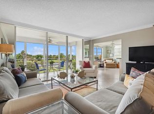 806 Cypress Blvd APT 401, Pompano Beach, FL 33069