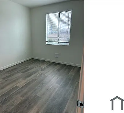 8789 Greenback Ln — Photo 11