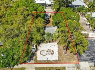 1747 Hillview St, Sarasota, FL 34239
