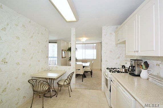 1st image of 2 Bay Club Dr APT 14W