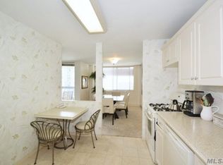 2 Bay Club Dr APT 14W, Bayside, NY 11360