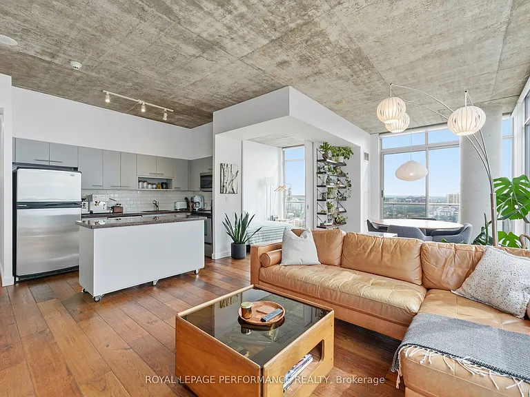 179 George St #PH 2 — Photo 14