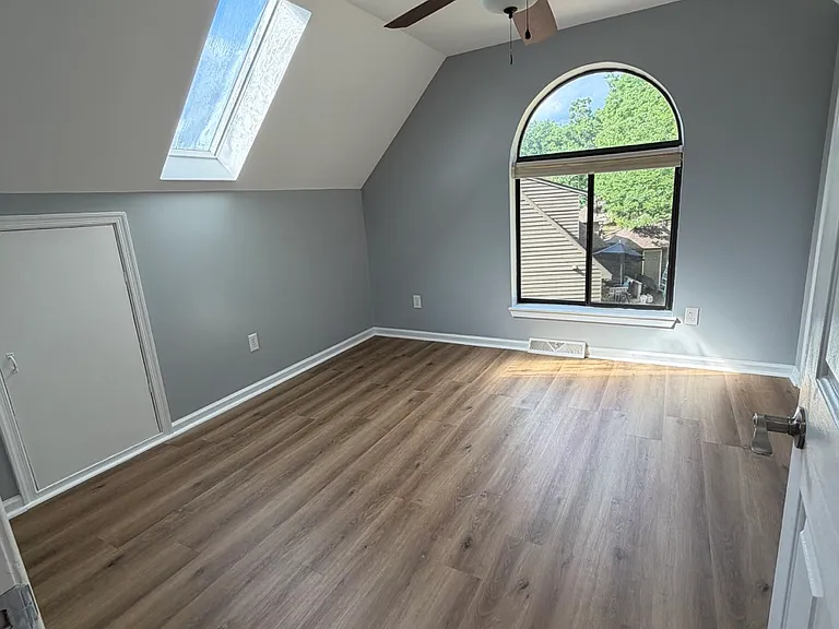 49 Creekside Cir — Photo 22