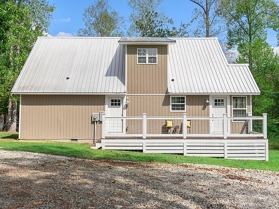 4th image of 124 Bull Branch Dr