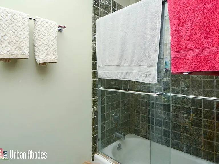 1720 W Augusta Blvd #2 — Photo 12