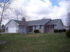 1st image of W6884 Goldfinch Ct