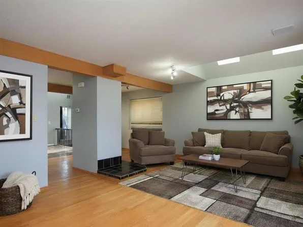 3905 NW 65th St, Camrose, AB T4V 3R9