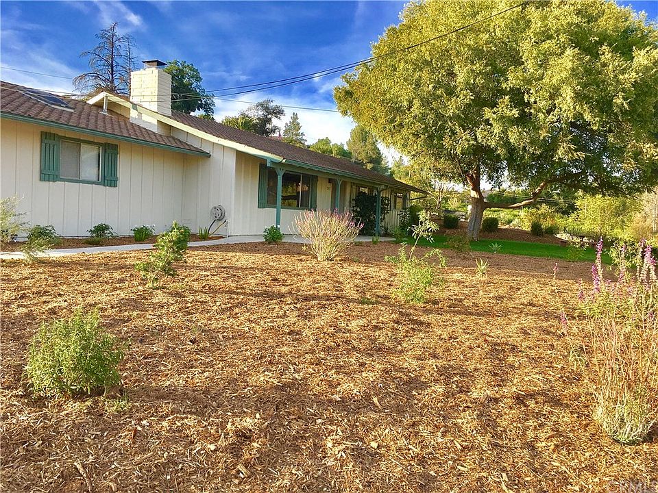 2nd image of 2317 Morro Rd