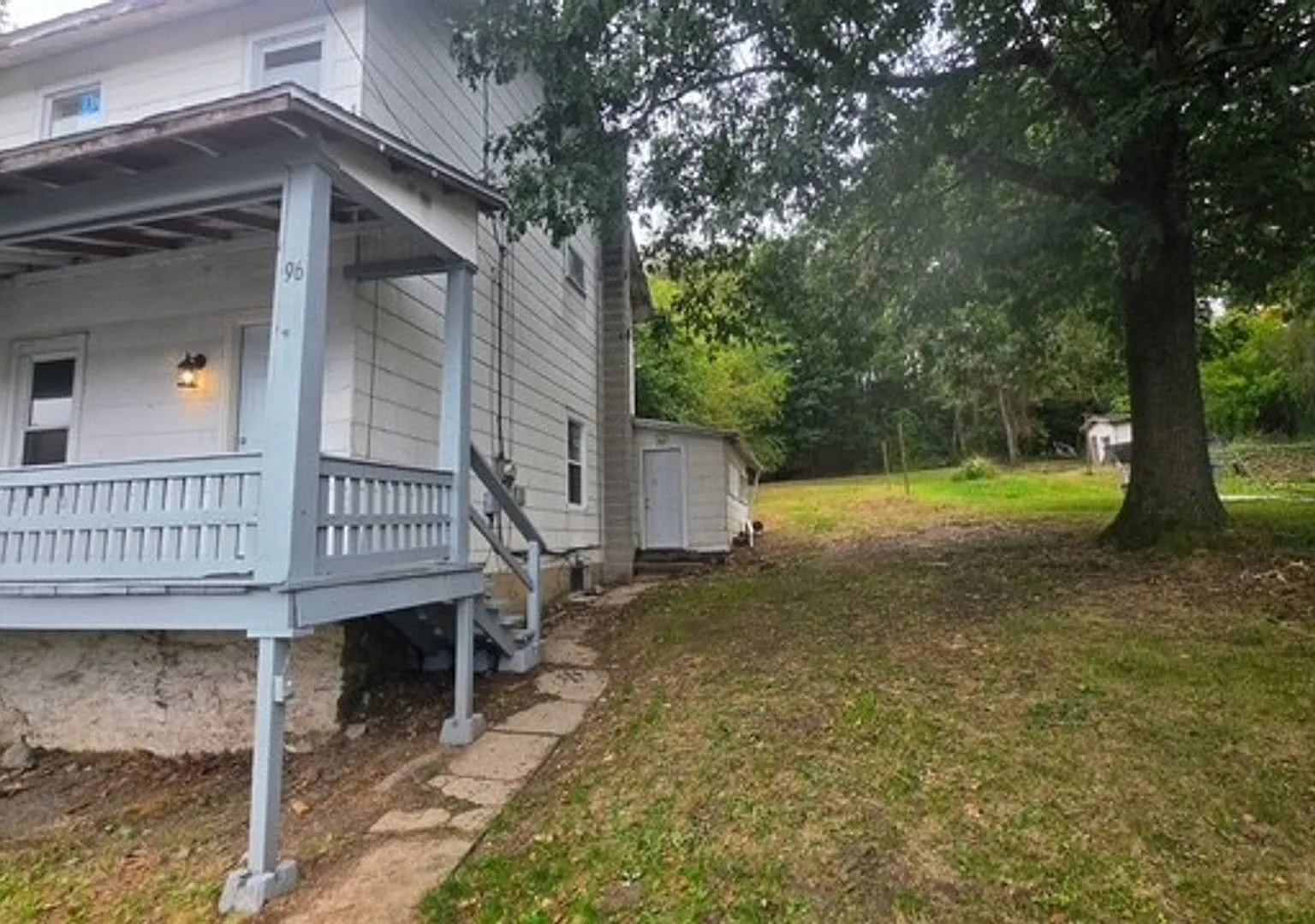 3 bedroom 1 bathroom — Photo 1