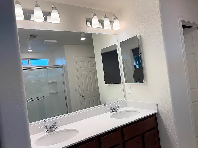 4221 Emerald Gate Ln — Photo 29