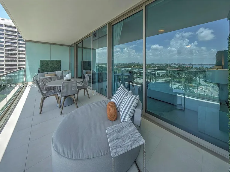 10201 Collins Ave #804 — Photo 11