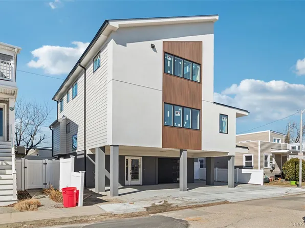 27 Kerrigan Street, Long Beach, NY 11561