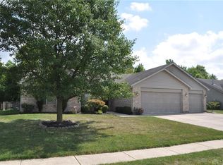 2573 Huntington Dr, Troy, OH