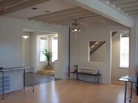 2 bed, 2.5 bath, 2262 sqft, $2,700 — Photo 2