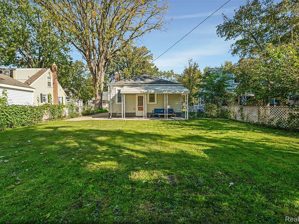 1705 West Blvd, photo 24
