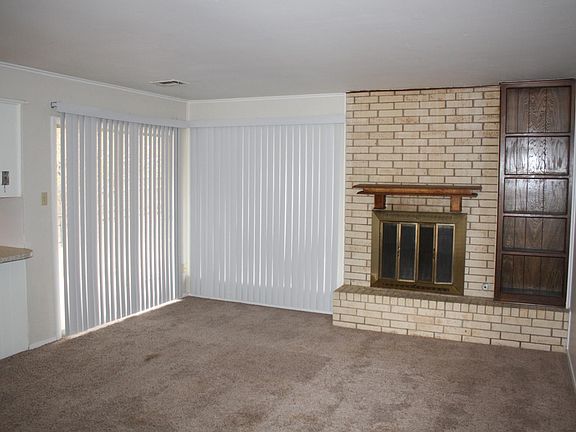 4th image of 7413 NW Baldwin Ave