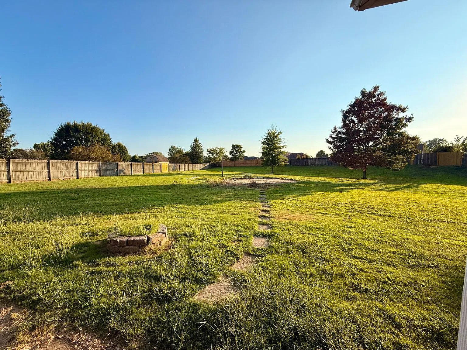3 bed, 2.0 bath, $2,450 — Photo 3