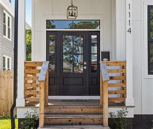 5th image of 1114 Newman St