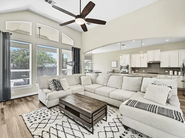 19620 Stanton Drew Trl, Pflugerville, TX 78660