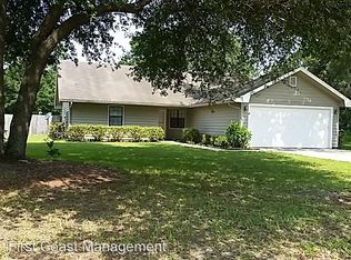 324 Mallard Pointe Dr, Woodbine, GA 31569