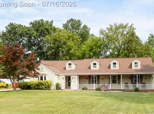 7677 Washburn, Washington Township, MI 48094