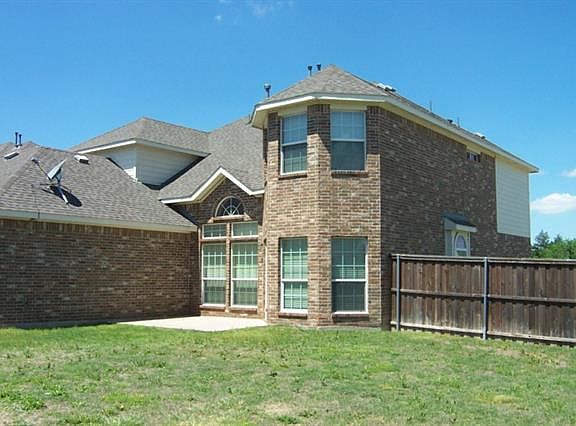 5th image of 1216 Parkview Trl