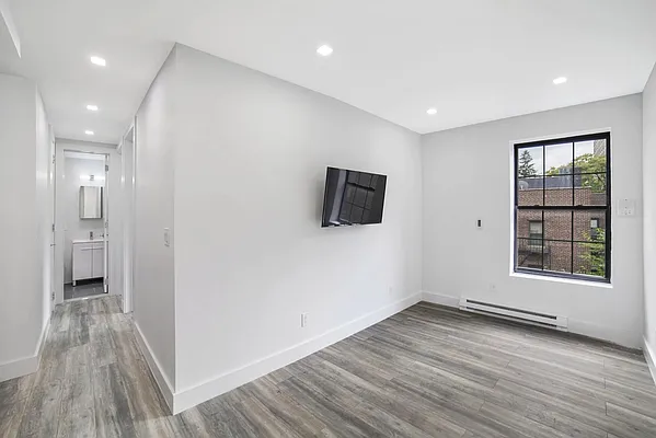 Rented by ERN Flats | media 21