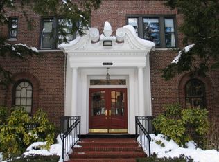 83-80 118th St APT 2B, Queens, NY 11415