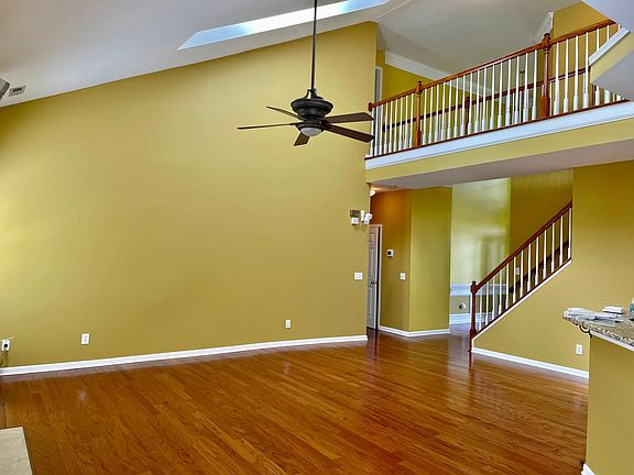 2nd image of 4104 Medoc Mountain Dr