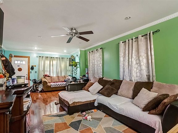 4th image of 114-29 167th St