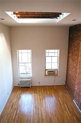 Rented by Performing Assets Corp | media 27