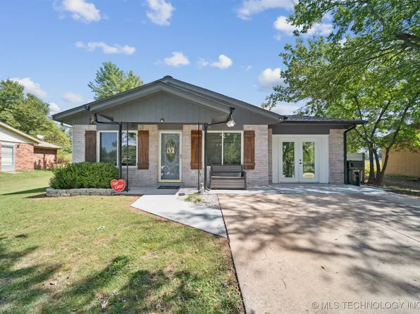 411 S Main St, Kellyville, OK 74039