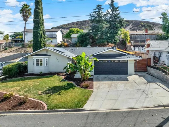 12611 Mustang Dr, Poway, CA 92064