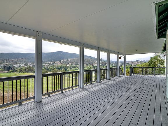 5th image of 1552 Berkshire Ct