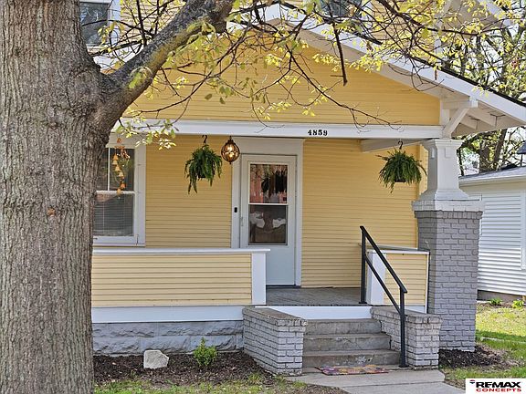 2nd image of 4859 Lowell Ave