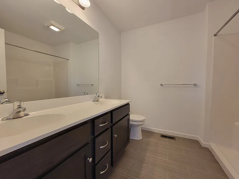 10 Glenbrook Ct — Photo 15