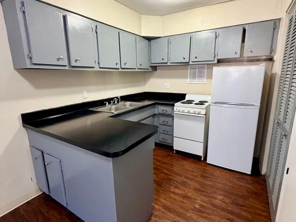 1556 Alexandria Dr #2A-Z3, Lexington, KY 40504