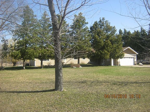 3rd image of 4423 Fawn Lake Dr NE