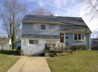 316 Marian Ln, Glendora, NJ 08029