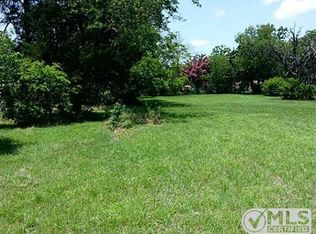 8819 Odom Dr, Dallas, TX 75217