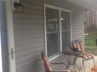 230 W College Ave, Johnstown, OH