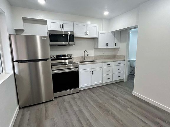4th image of 3220 W Redondo Beach Blvd #0