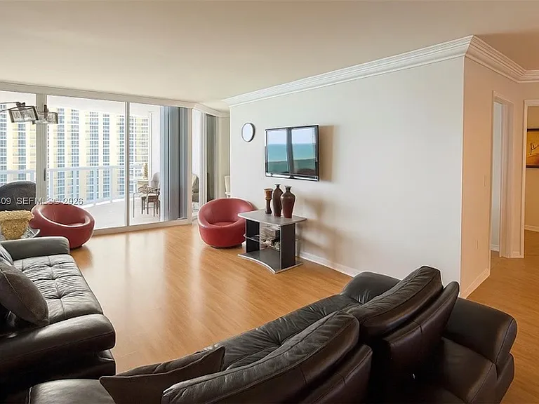 16711 Collins Ave #2301 — Photo 7